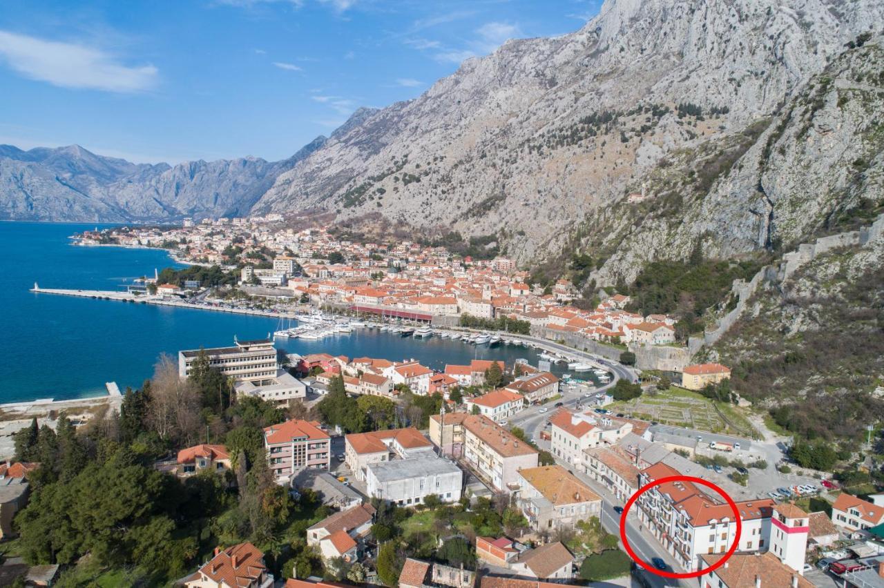 Apartman J&I Kotor Buitenkant foto