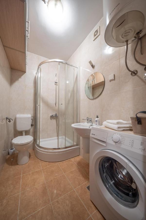 Apartman J&I Kotor Buitenkant foto