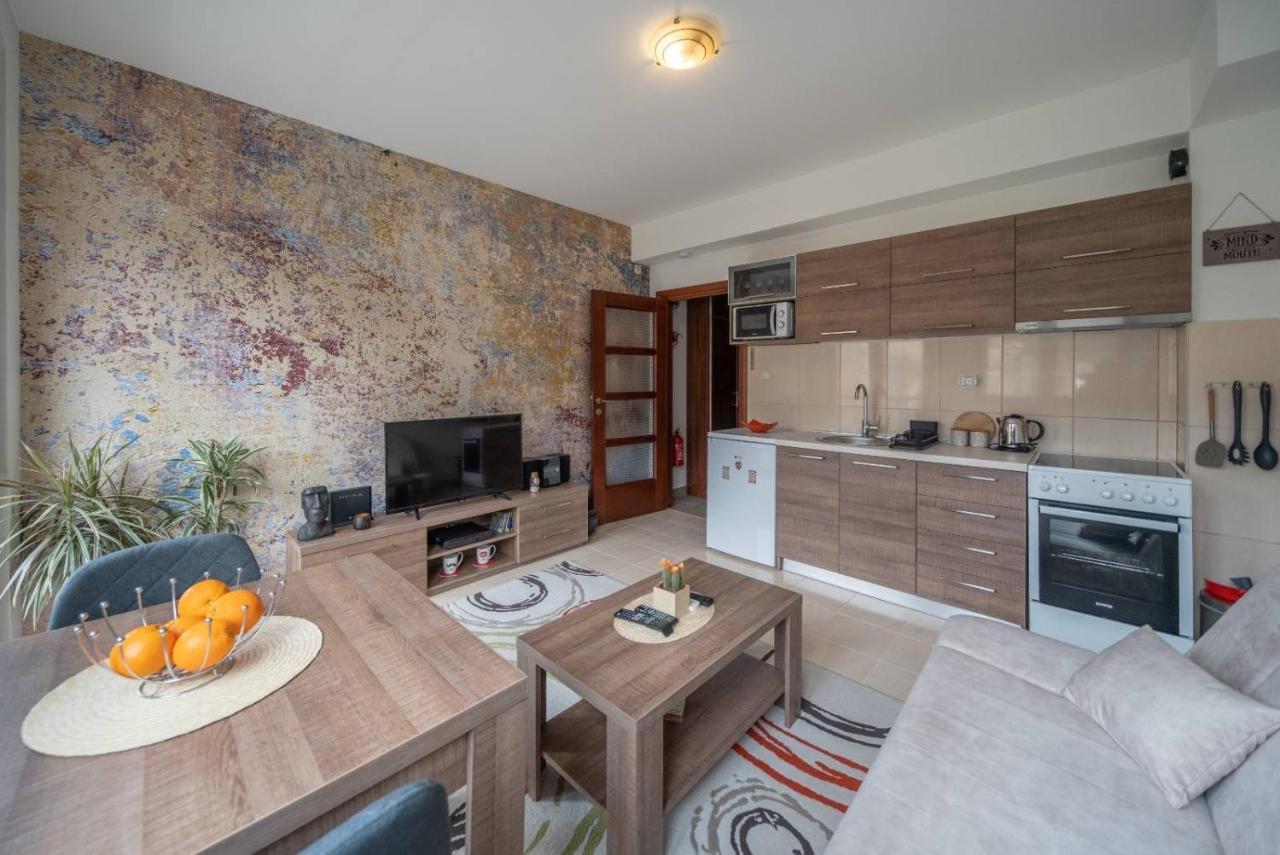 Apartman J&I Kotor Buitenkant foto